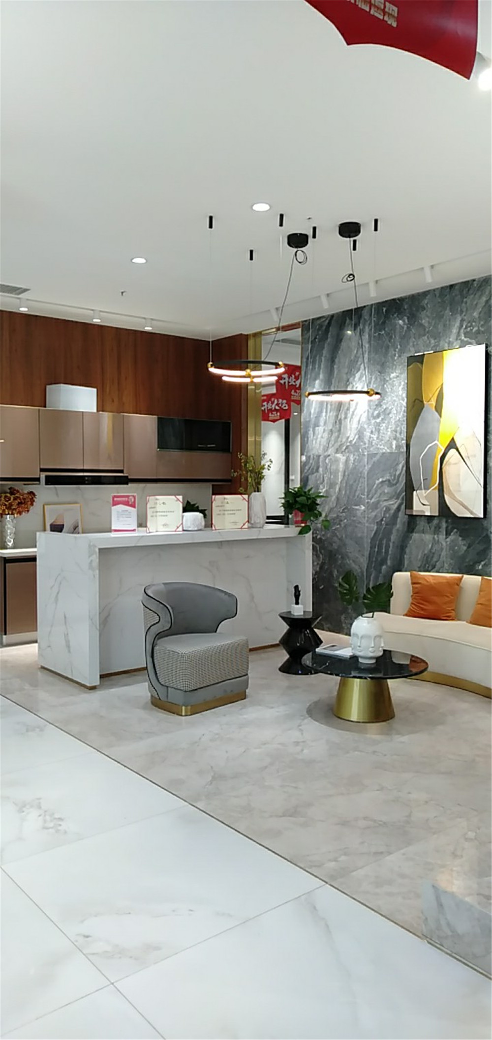 1559629487666992.jpg 2.jpg